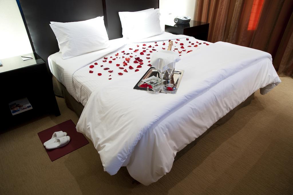 ניוקואן Hotel Casino Magic מראה חיצוני תמונה