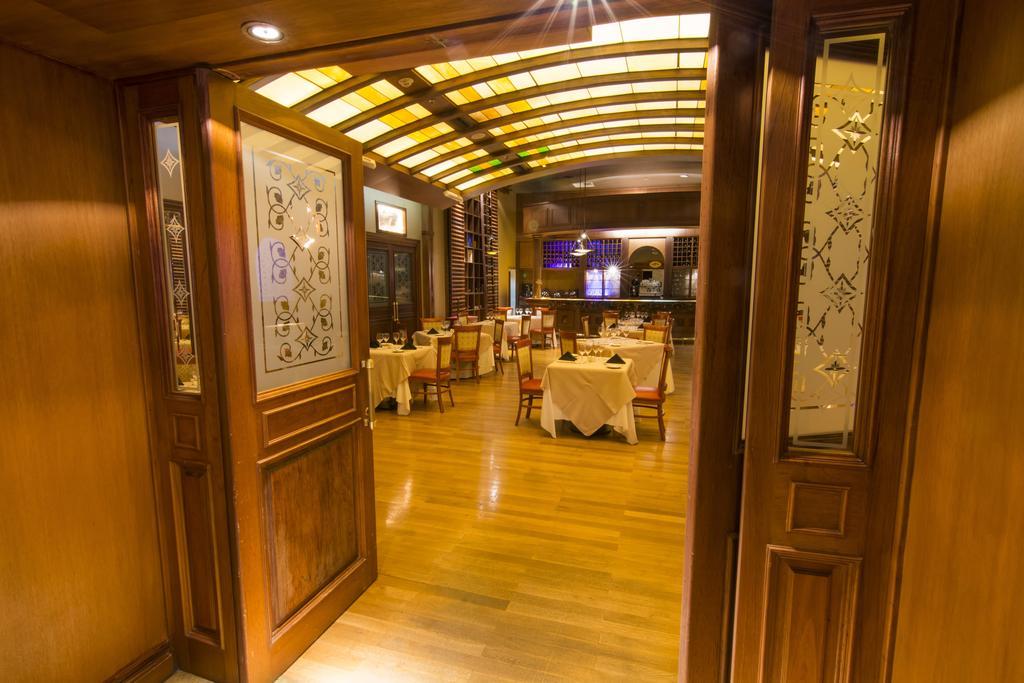 ניוקואן Hotel Casino Magic מראה חיצוני תמונה