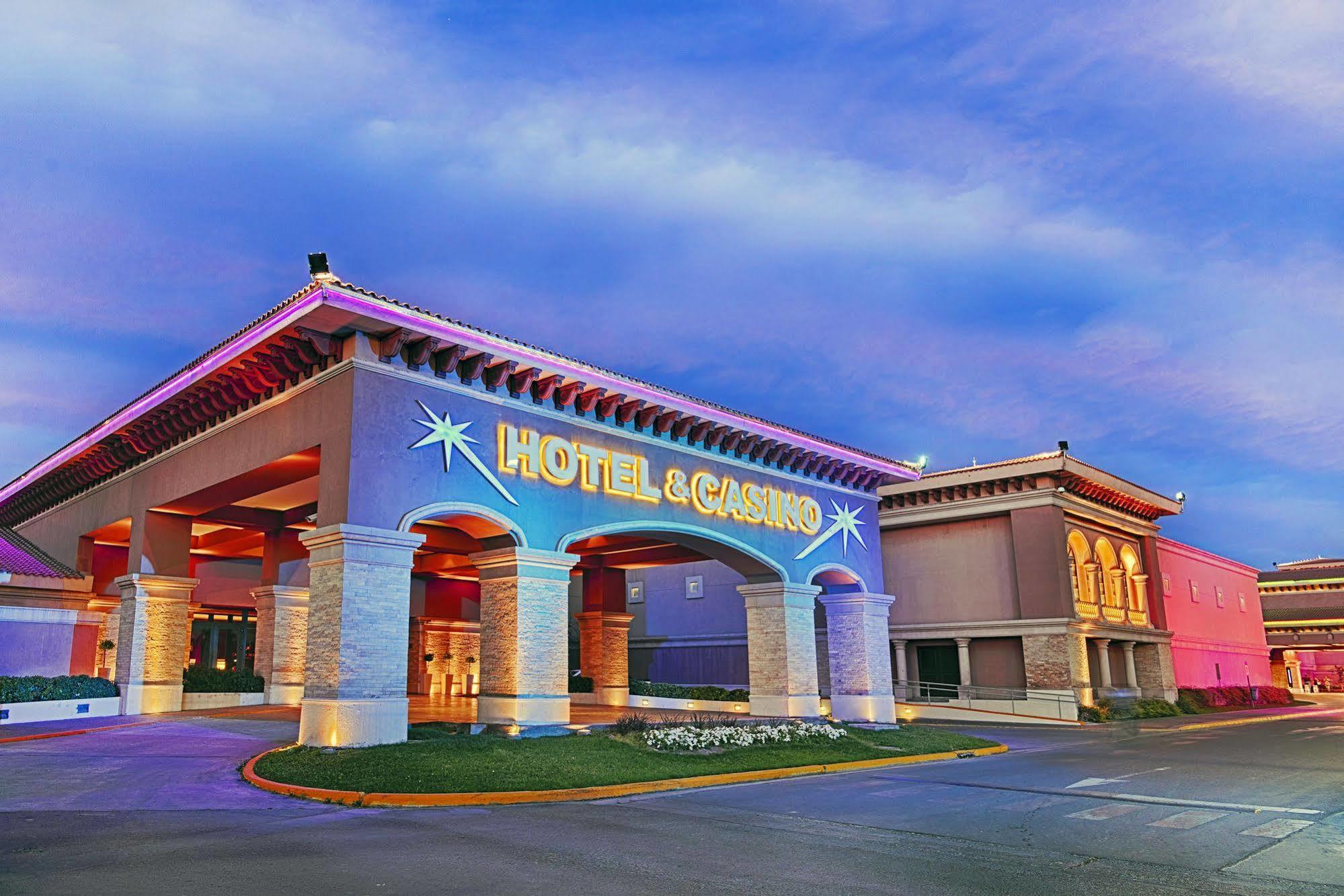 ניוקואן Hotel Casino Magic מראה חיצוני תמונה